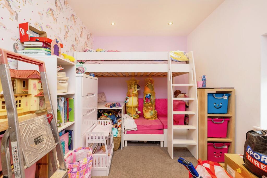 Bedroom 4