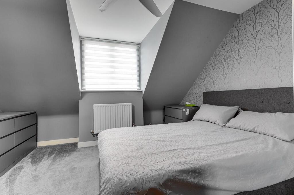 Bedroom One a.JPG