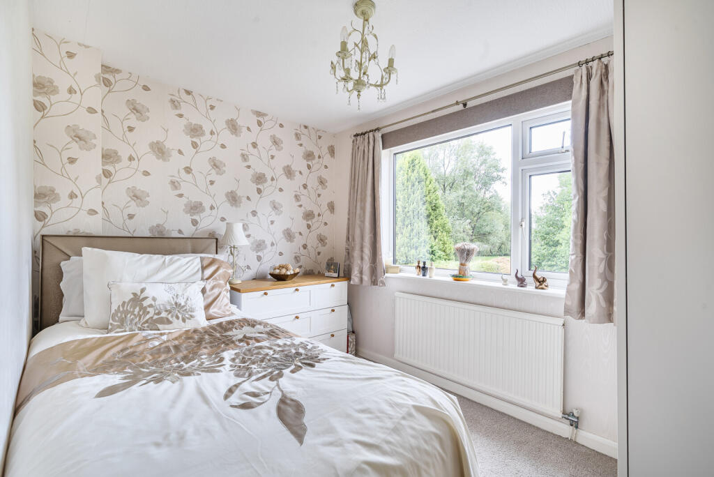 1350327-8-68c44f6...