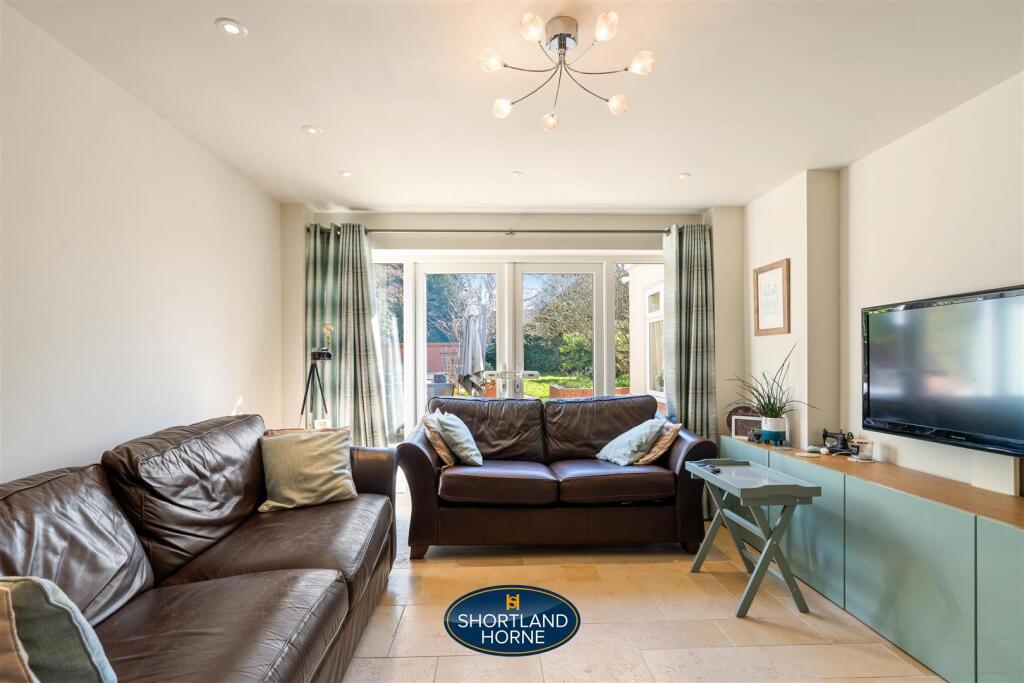 Field View, Lower Eastern Green Lane WM (44 of 85)