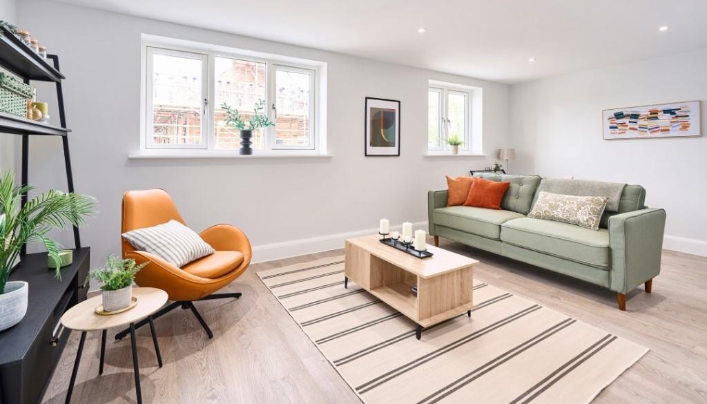 gallery_Courtfield-Gardens-Trowbridge-plot-12-livi