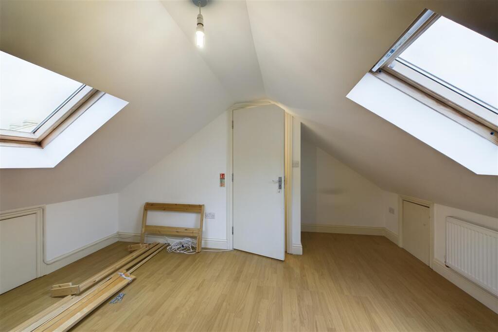 Loft room/bedroom