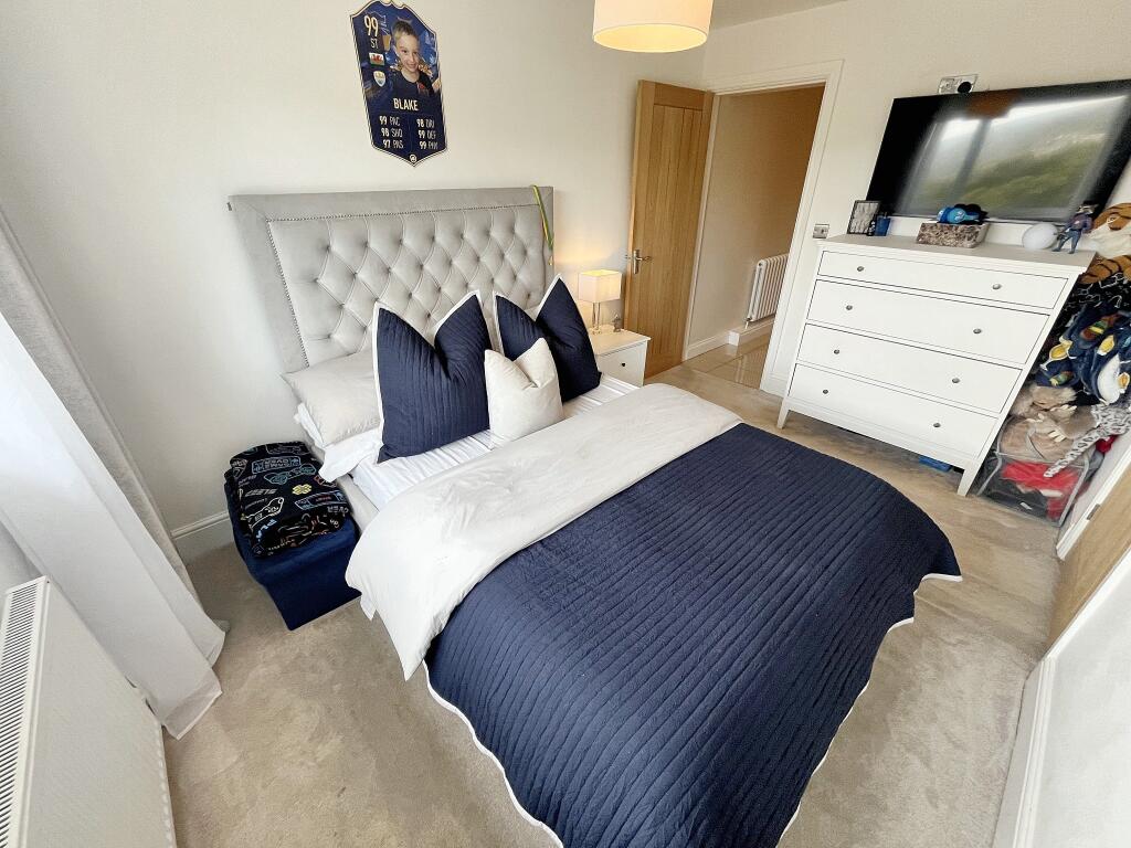 Bed12