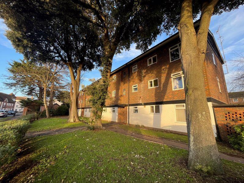 Velyn Avenue, Chichester