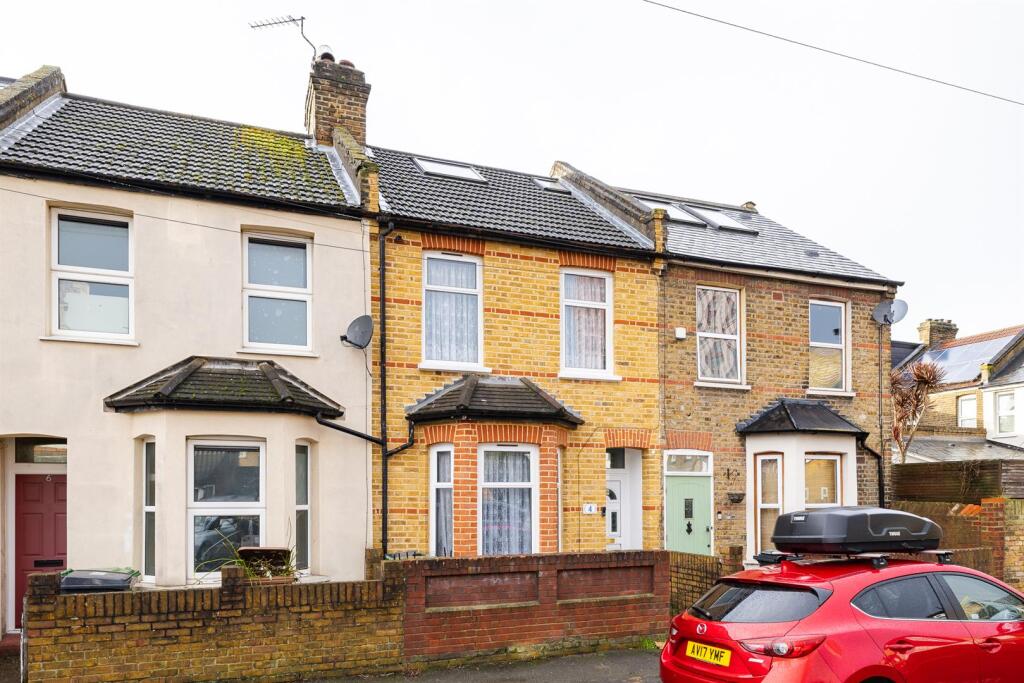 Glen Road, E17