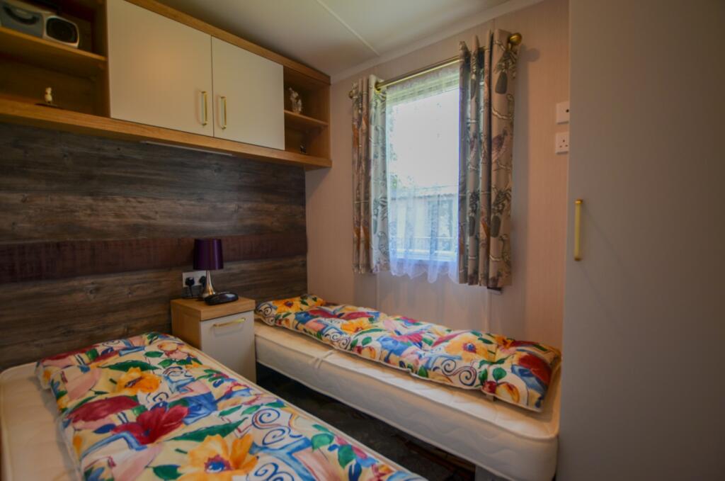 To Book A Viewing Call TPS Lostwithiel on 01208 87