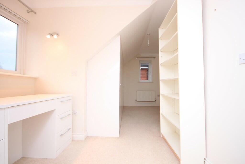 Walk in wardrobe