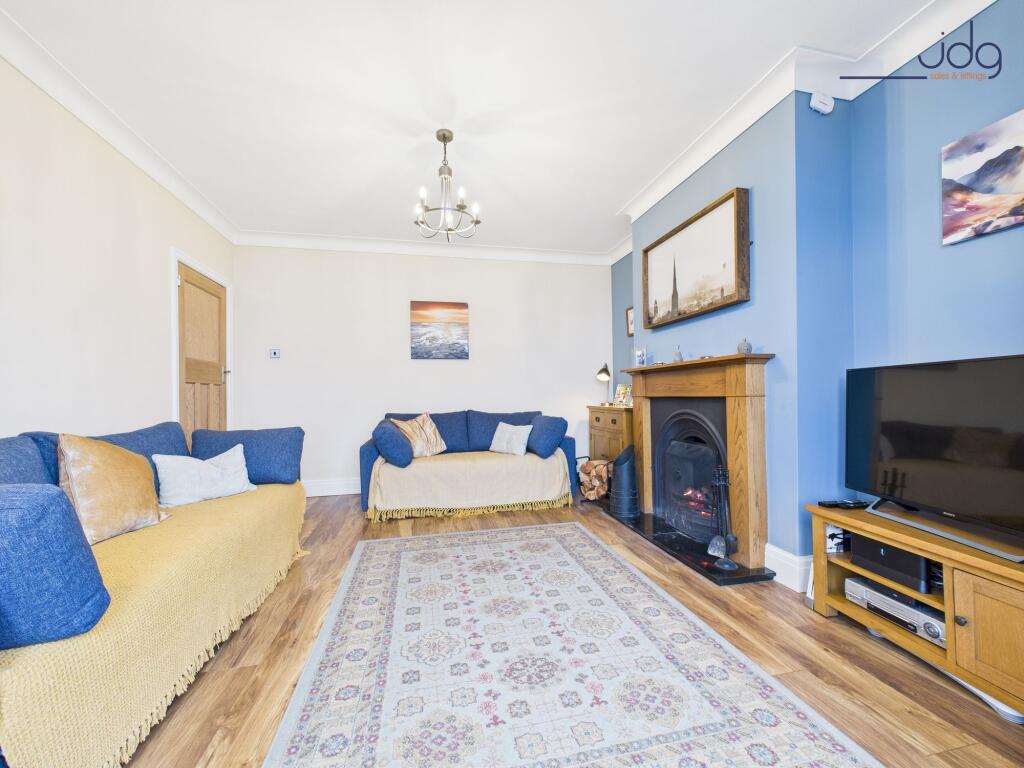 Cosy Lounge with Log Fire