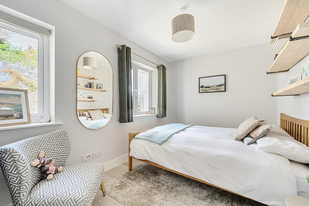 1307289-23-685187...