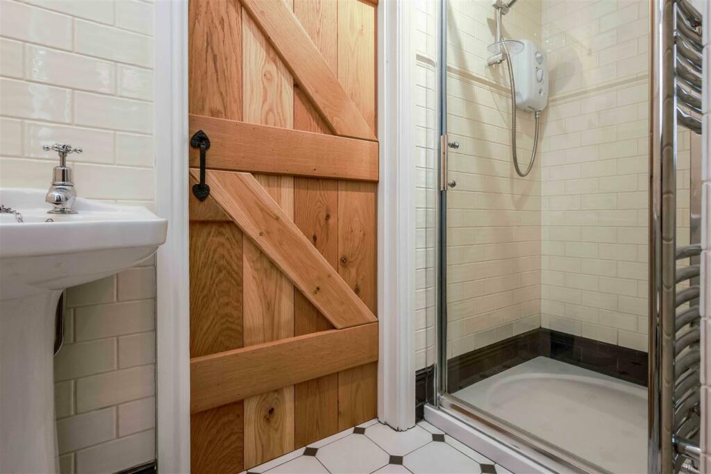 En-Suite Shower Room