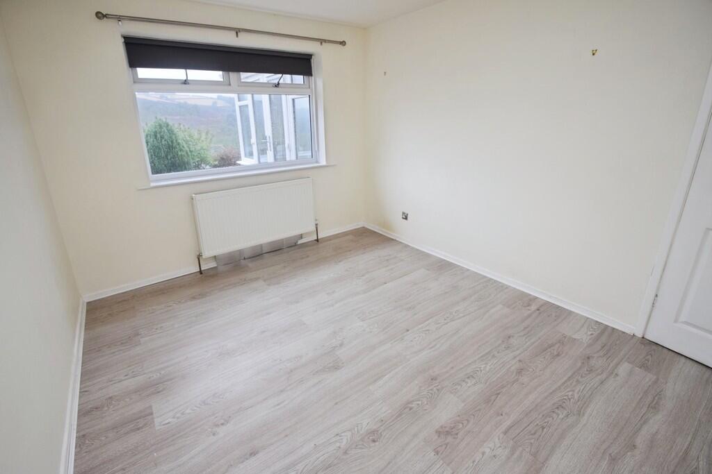 d38af933-Bedroom ...