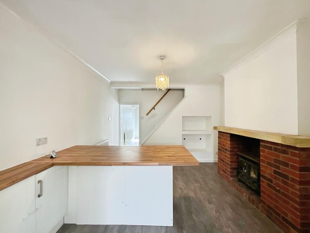 063f87b1-D-4425-ABE6-DC516EF9B55C-1163-000000445473BAA2