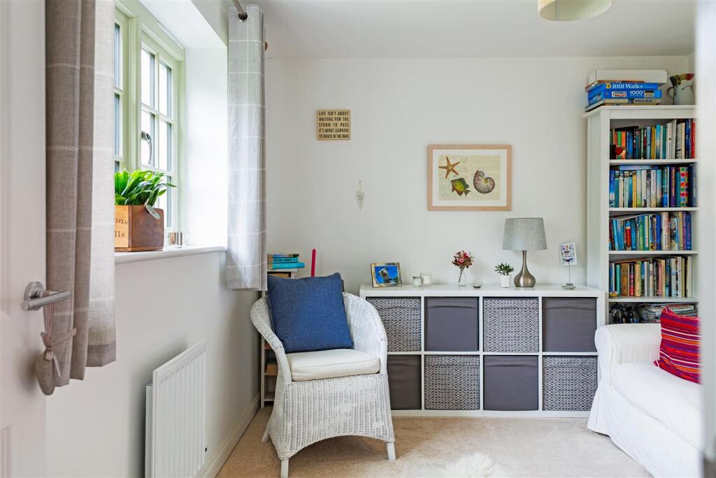 92548_21 June Lewis Way (20).jpg