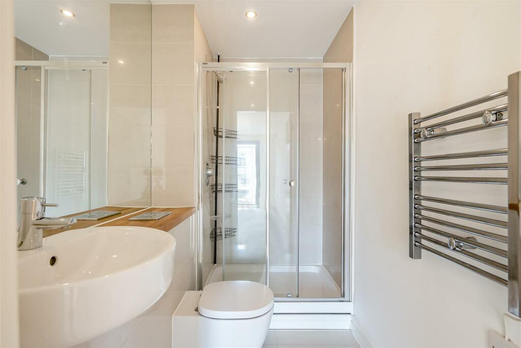 8557115-interior24.jpg