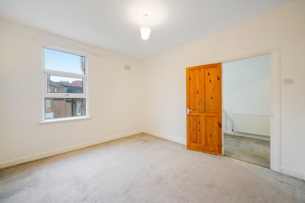 3 Rockhall Road -...