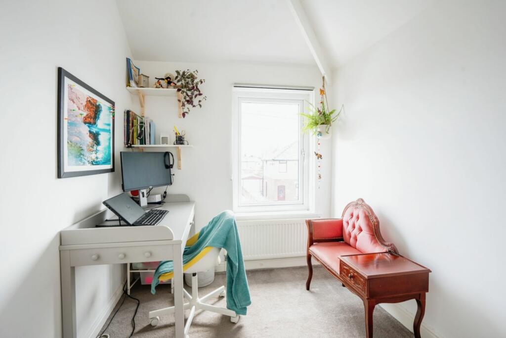 Bedroom Three/Study