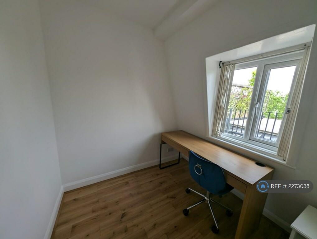 Study Or 3rd Bedroom