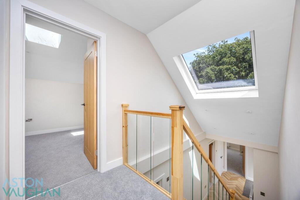 Ridgeside Ave -024.jpg