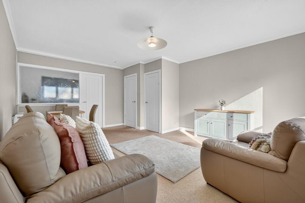 5_3 hamilton court_06.jpg