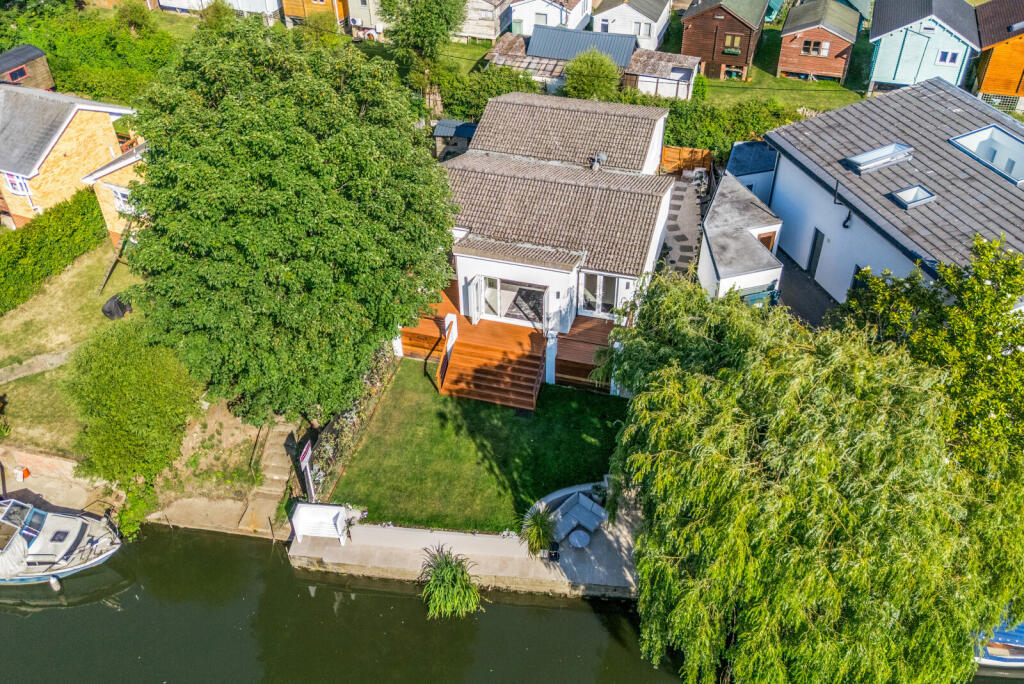 1301111-4-6853105...