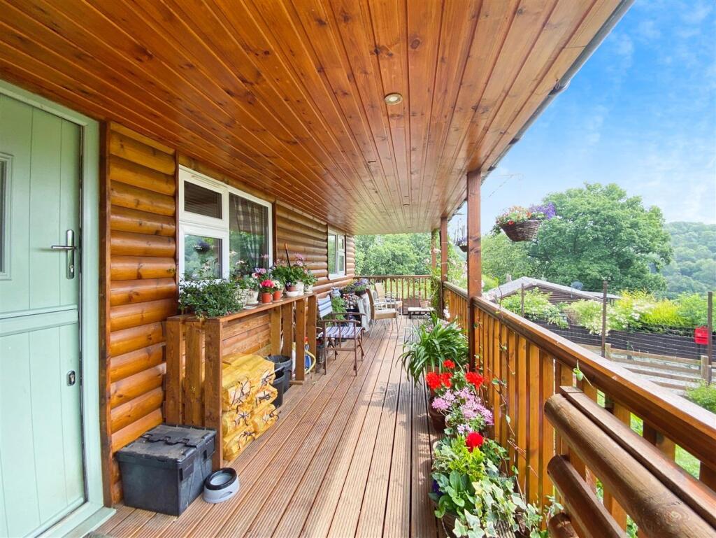 40426b4e--4CB8-A62C-6FFAE61D3065-10074-0000051A233