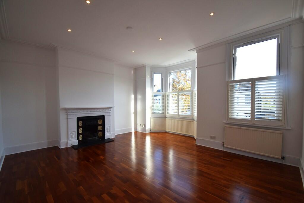 bedroom3