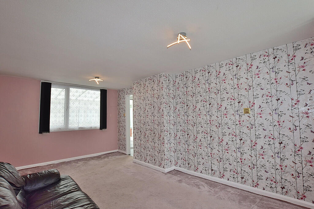 living room alt_0...