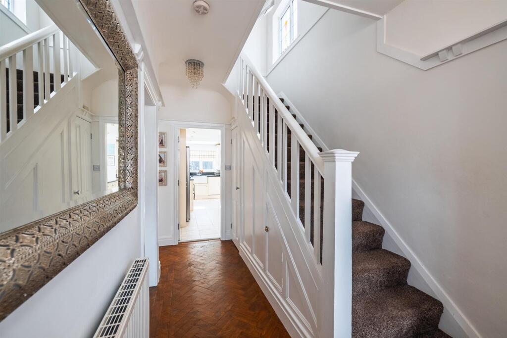 15 Claremount Way-27.jpg