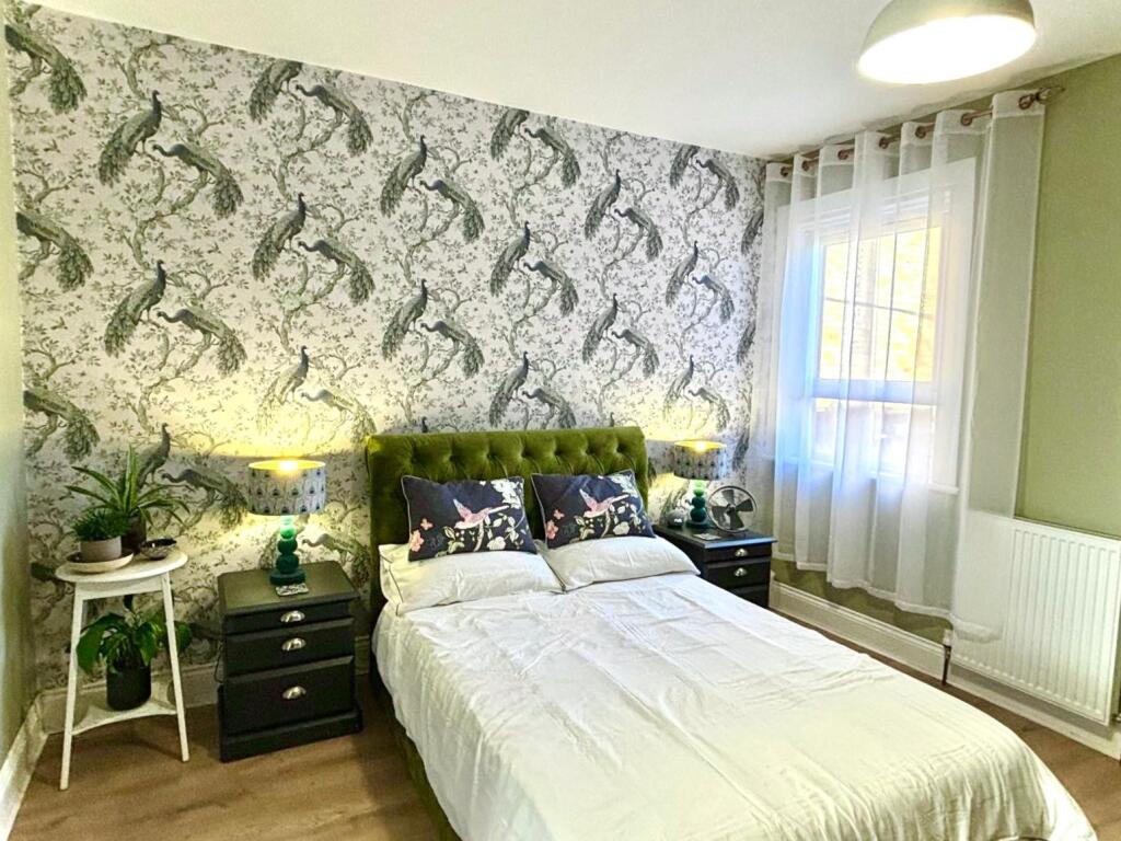 ground floor master bedroom
