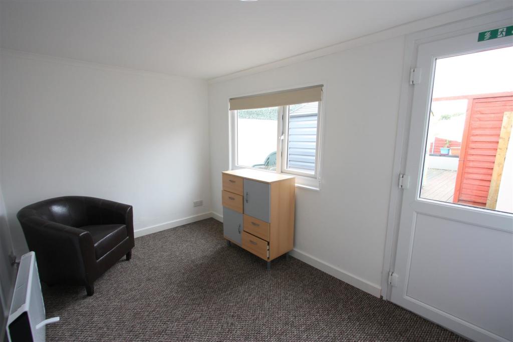 The Annexe - 1 Stafford Close Bedroom