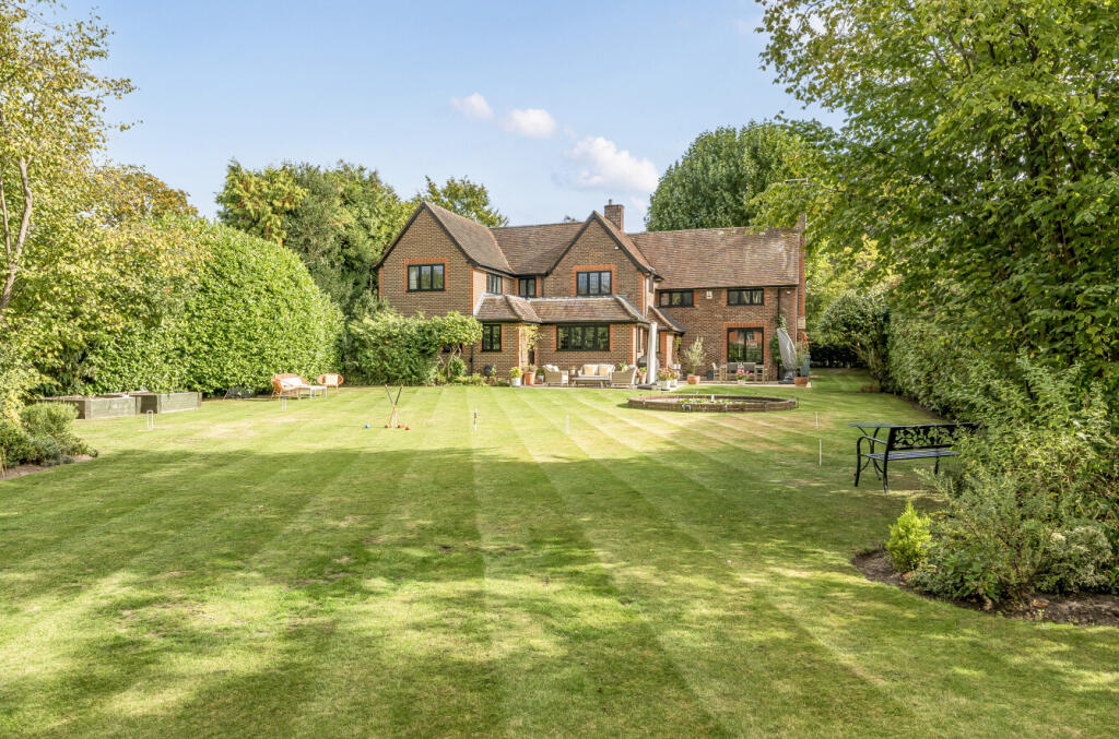 1358091-22-68d2c0...