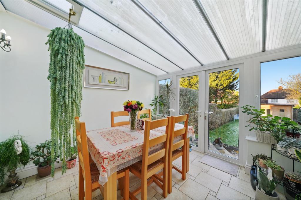 62 Blockley Road - UycLd2AOoxBlVV83ETKB.jpg
