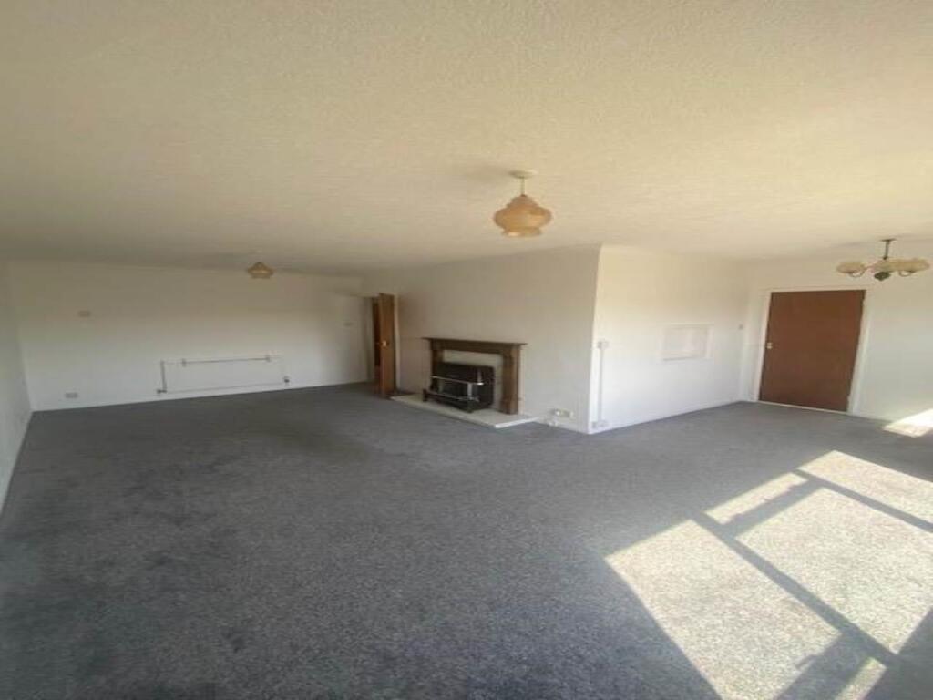 6 Castle View lounge