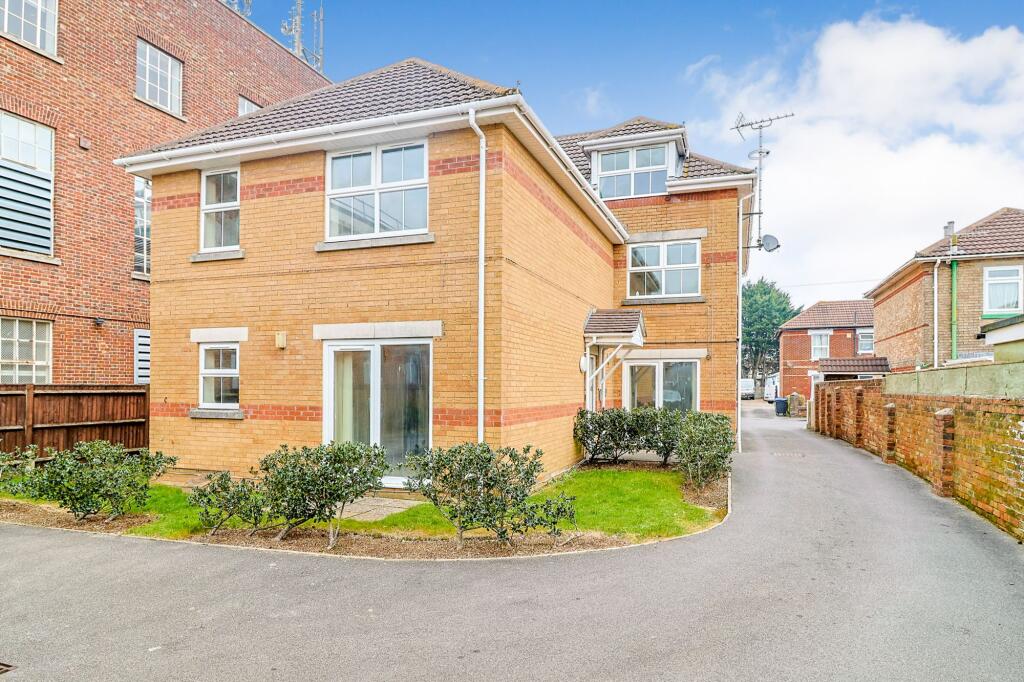 Flat 5, 9 Wycliffe Road, Bournemouth, Dorset, BH9 1JP