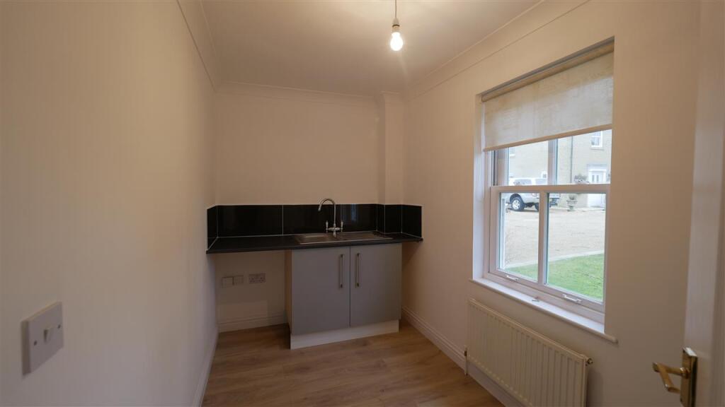 Study/utility room