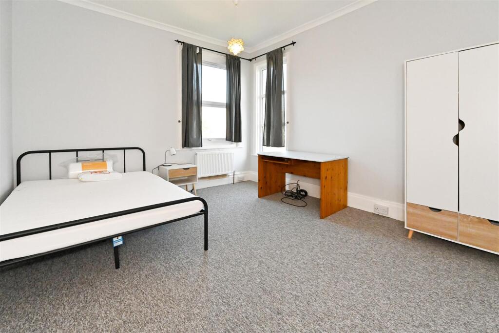 Bedroom 3.jpg