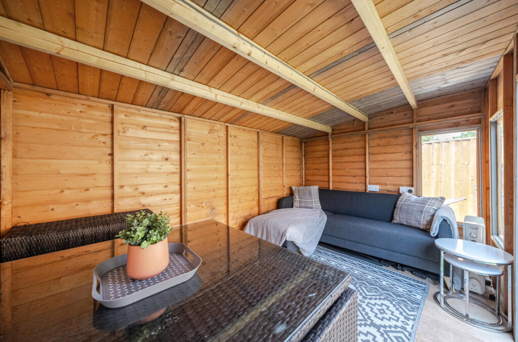 1304071-4-68409f6616d10