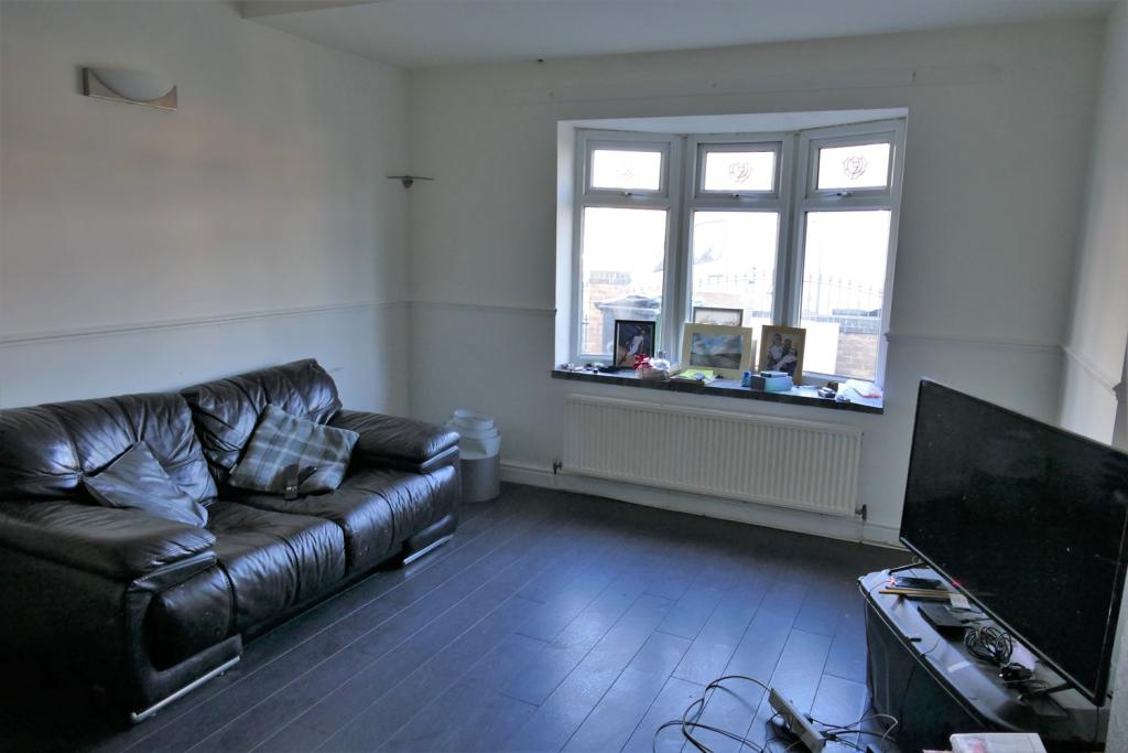Lounge b