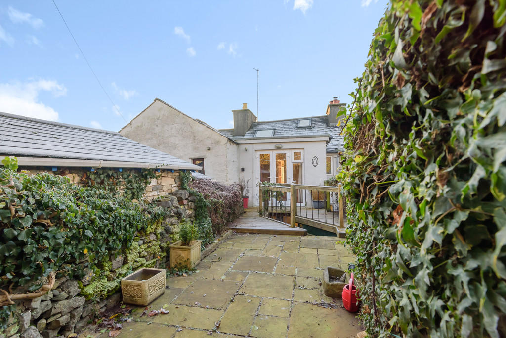 Courtyard Garden