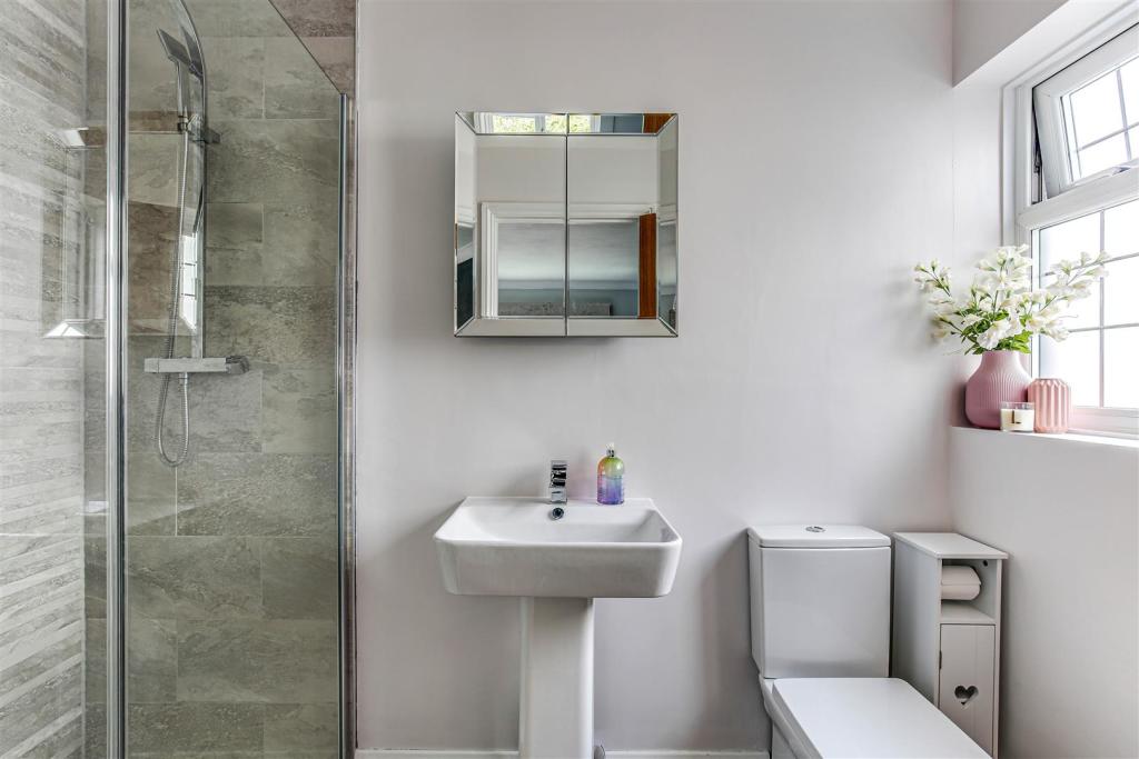 En Suite.jpg