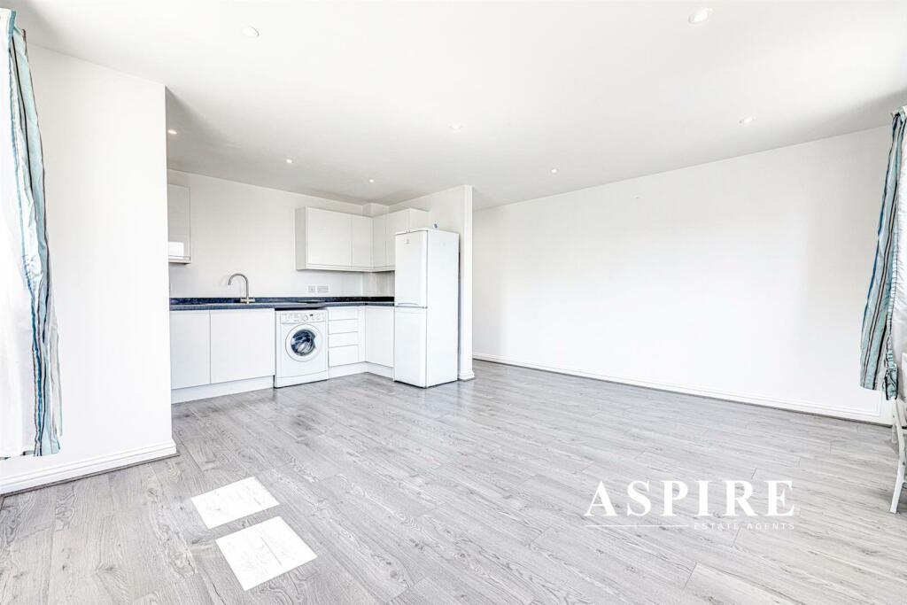 Aspire Benfleet7.jpg