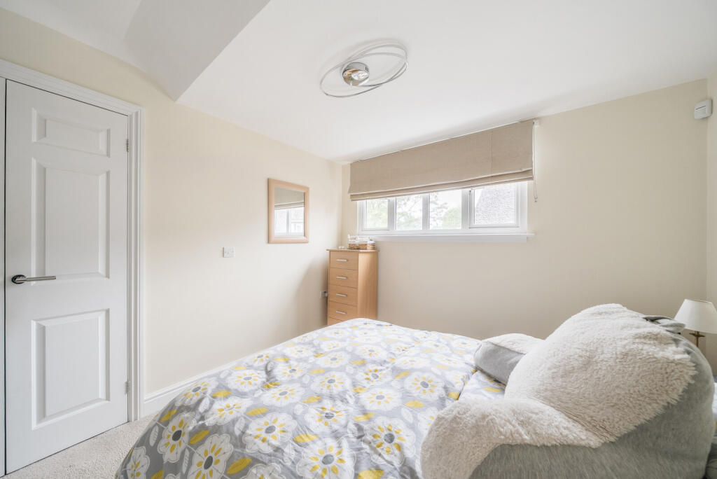 1300119-19-6835ad...