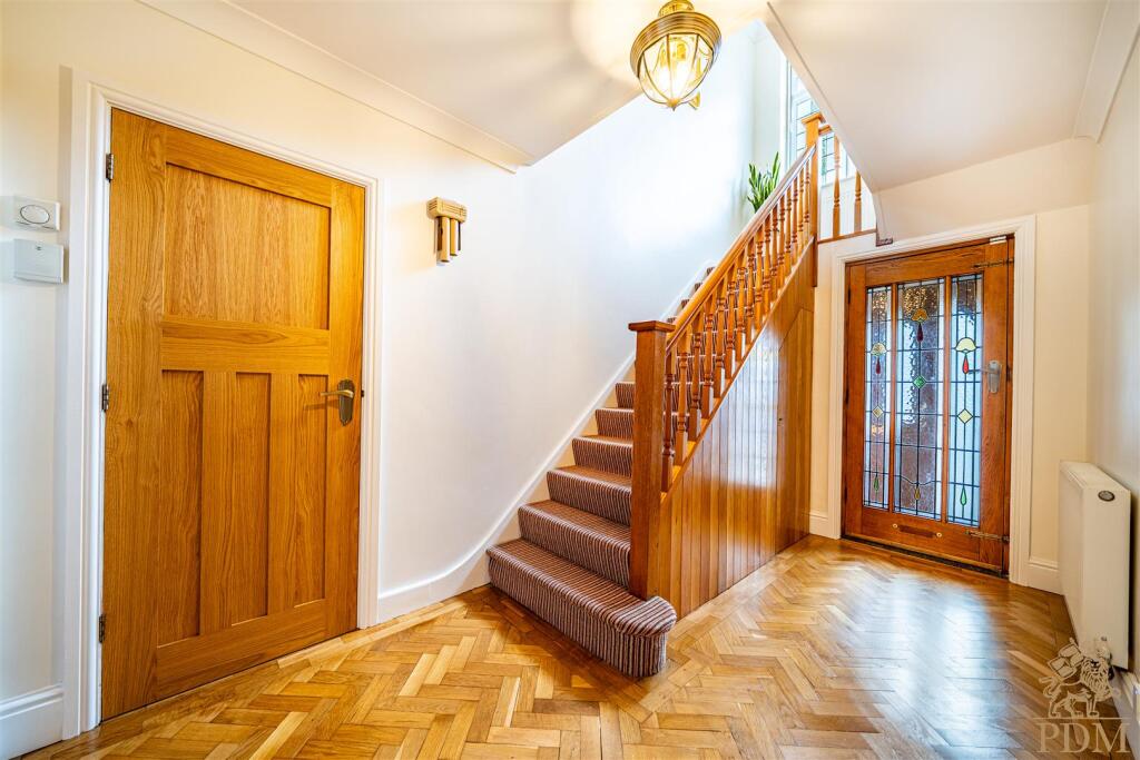 25044-04 186 Harrow Road_003.jpg