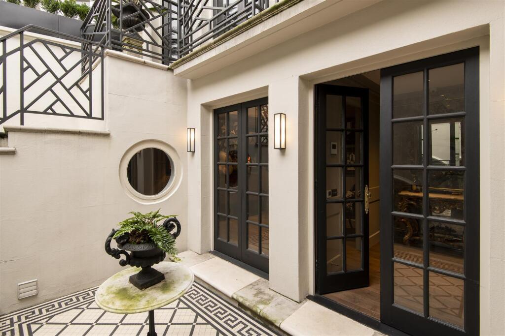 Knight Frank-Villa Blanca, Redcliffe Square-7_Hi -