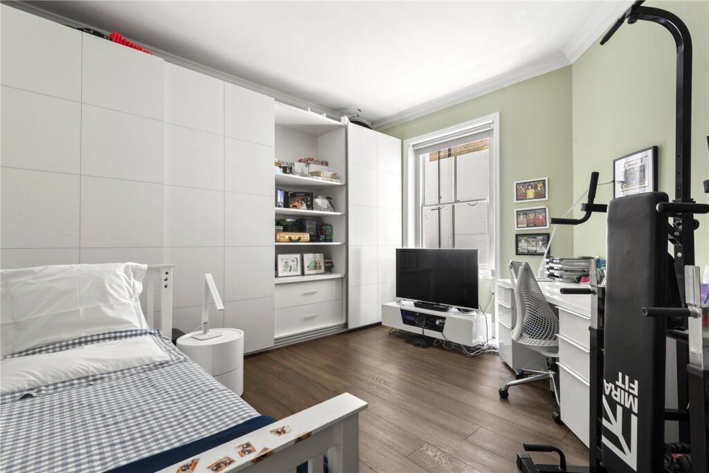 Principal Bedroom
