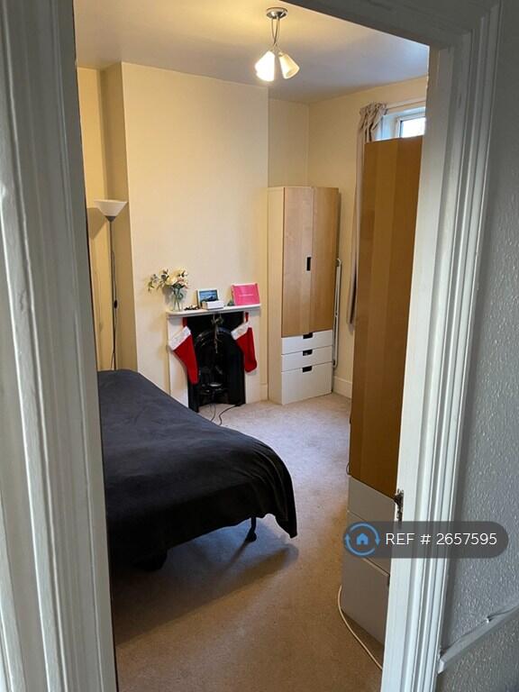 Double Bedroom 2