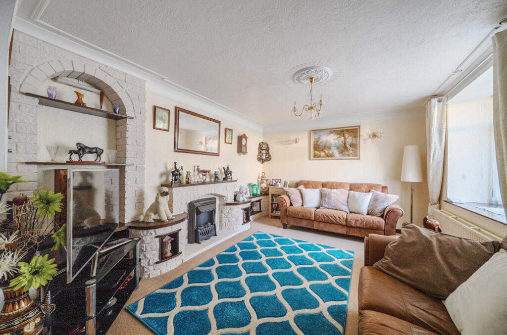 1385219156925813649a7d