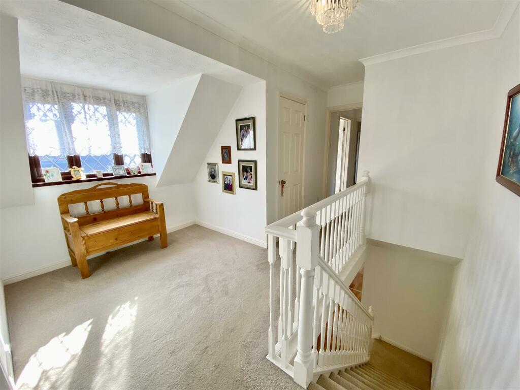 FIRST FLOOR STAIRS AND LANDING