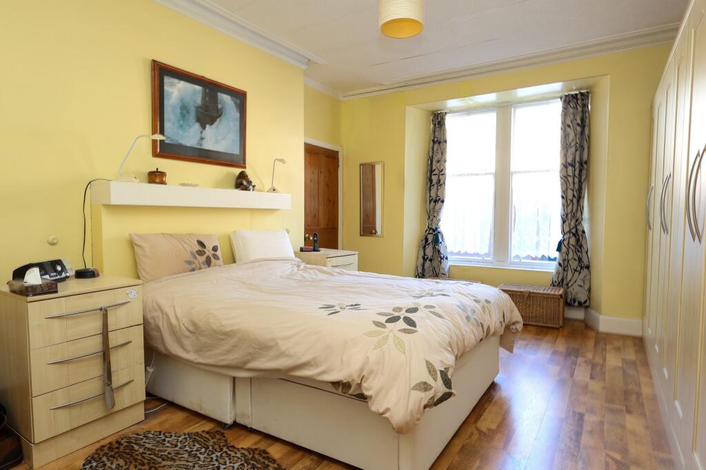 Principal Bedroom En Suite