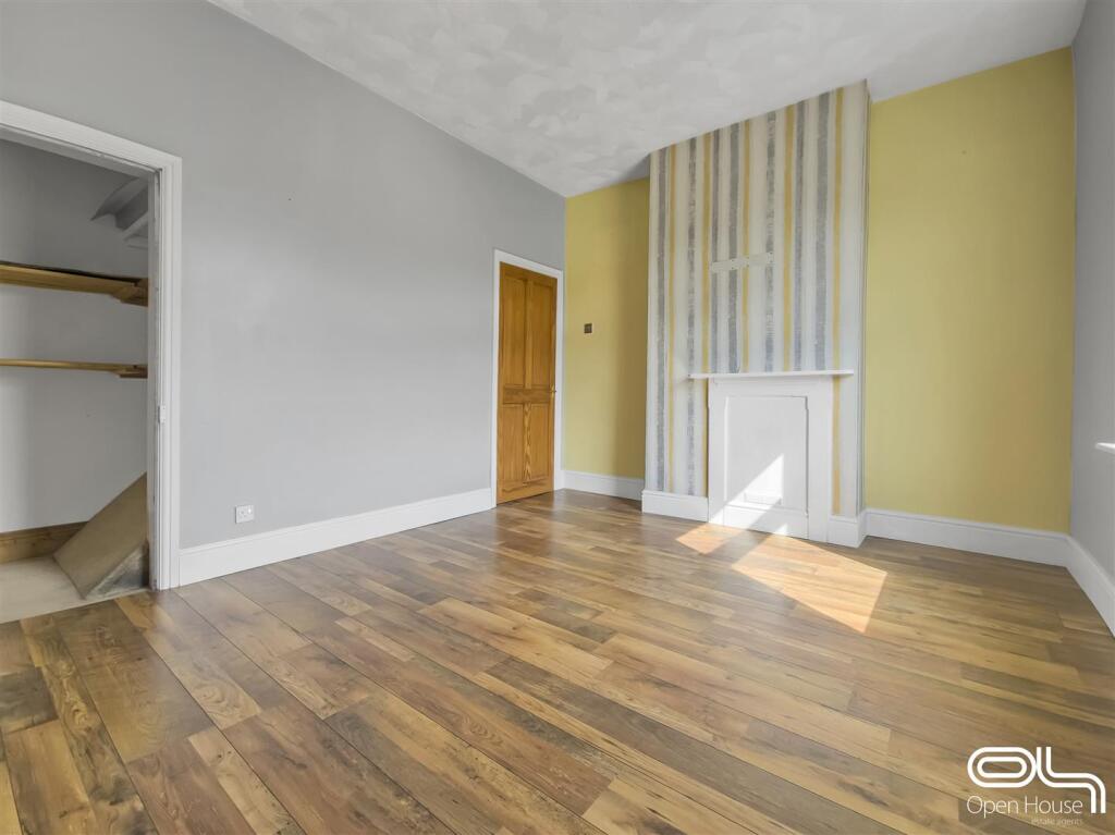 Hawfield Lane, Winshill, Burton on Trent (15).jpg